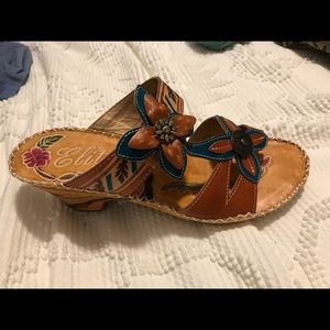 New Corky’s Slides wedge size 11